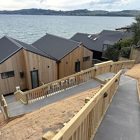 Brand New Lake Front Homes Spa Pool Taupo Exterior foto