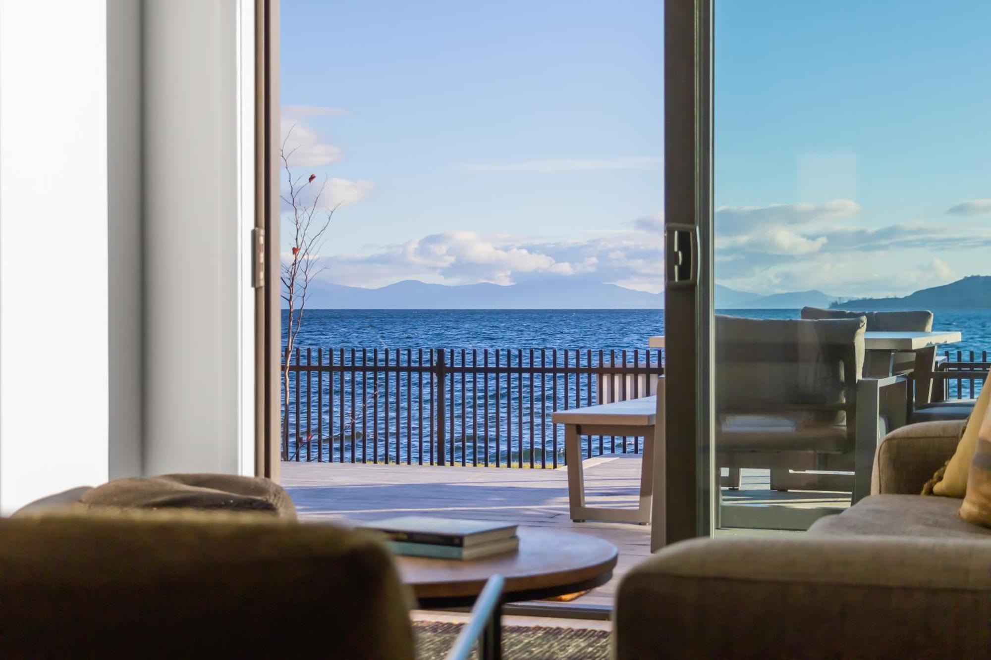 Brand New Lake Front Homes Spa Pool Taupo Exterior foto